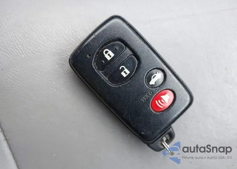 2011 Toyota Camry Xle V6 from USA, damaged, VIN 4T1BK3EK8BU132204